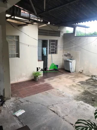 Imagem Casa para Venda em Limeira, Vila Queiroz, 3 dormitórios, 2 banheiros, 1 vaga