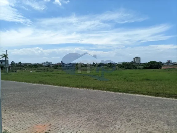 Imagem Casa geminada com 3 dormitórios no Loteamento Morada das Palmeiras em Torres/RS