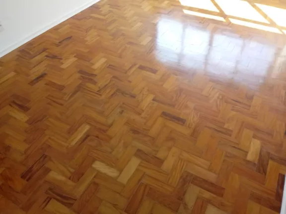 Imagem Apartamento com 3 dormitórios na Aclimação- Castro Alves