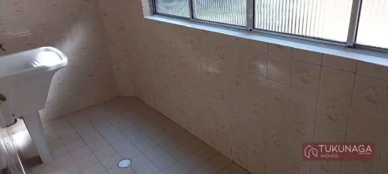 Imagem Apartamento com 2 dormitórios à venda, 80 m² por R$ 300.000,00 - Vila Galvão - Guarulhos/SP