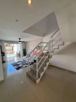 Imagem Casa com 4 dormitórios à venda, 153 m² por R$ 920.000,00 - Novo Portinho - Cabo Frio/RJ