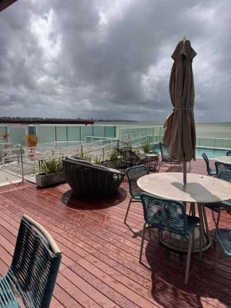 Imagem Apartamentos a beira mar da Praia do Bessa e frente mar -AP2770