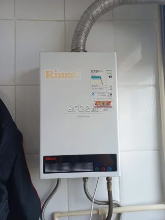 Imagem Apartamento com 50 metros quadrados, dois dormitórios com móveis sob medida sendo um deles com esc...