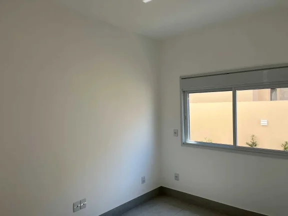 Imagem Casa com 3 dormitórios sendo 1 suíte e 1 vaga de garagem em Gov Celso Ramos/SC