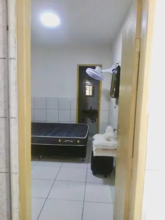 Imagem Casa na Olaria: 6 Quartos, 2 Suítes e Ótima Localização - Aproveite!