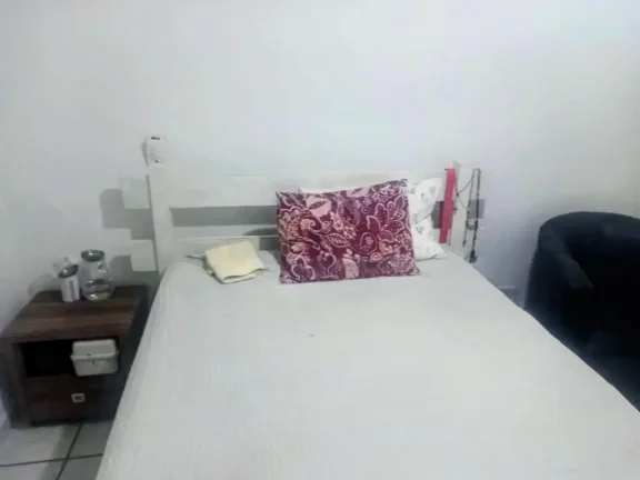 Imagem Apartamento 2/4 C Suite Grande 72 M² No Edificio Saramenha