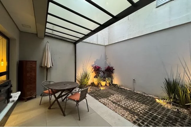 Imagem Apartamento à venda em Porto Alegre, Menino Deus, com 1 quarto, 61,48m2