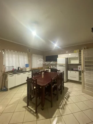 Imagem Sobrado à venda na região central de Votorantim -SP