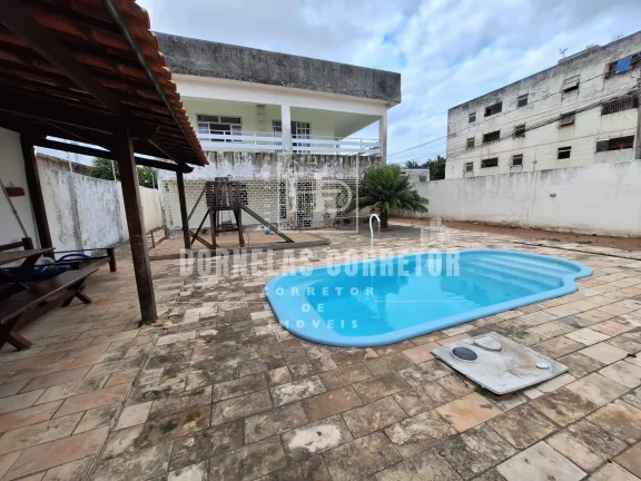Casa em Janga Paulista, 3 min. do mar. 5qtos 3sts.3vgs de esquina em oferta