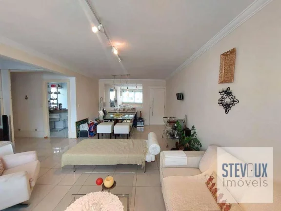 Imagem Apartamento reformado e espaçoso em Moema Pássaros para venda!