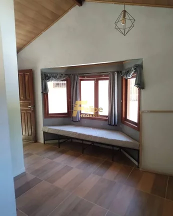 Imagem CASA DE CAMPO EM CONDOMÍNIO FECHADO COM PORTARIA 24 HORAS.