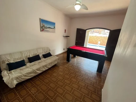 Imagem Maravilhosa Casa Isolada com Piscina na Guilhermina, Praia Grande