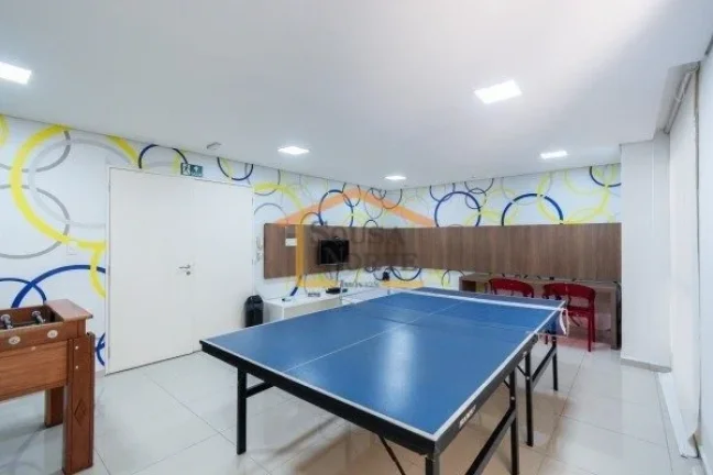 Imagem Apartamento com 70m², dispõe de 2 dormitórios, sendo 1 suite, 2 banheiros, sala, cozinha, area de...