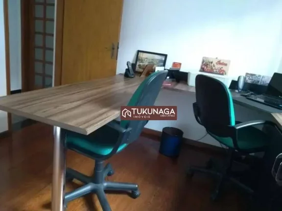 Imagem Casa com 3 dormitórios à venda, 305 m² por R$ 1.500.000,00 - Vila Augusta - Guarulhos/SP