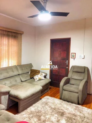 Imagem Casa com 4 dormitórios à venda, 189 m² por R$ 490.000,00 - Vila Elizabeth (BNH) - Rio Claro/SP