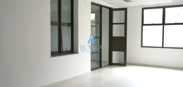 Imagem Sala Comercial 1 dormitórios à venda Nossa Senhora das Dores Santa Maria/RS