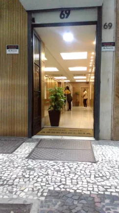Imagem ÓTIMA SALA COMERCIAL MEDINDO 231M² NO CORAÇÃO DO CENTRO DO RIO - RJ