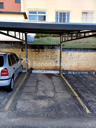 Imagem Apartamento térreo a venda, 2 dormitórios, Suíte, Living, cozinha com armários, lavanderia, 1 vaga coberta.