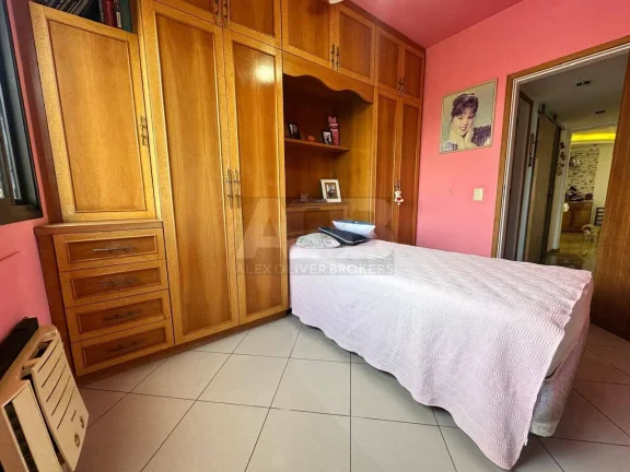 Imagem Apartamento à venda na Barra da Tijuca, 4 quartos, 2 vagas, varanda, 136m2.