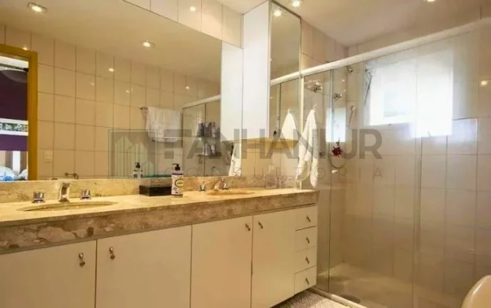 Imagem Apartamento Garden na Vila Madalena: 4 Quartos, 2 Suítes, 4 Salas, 5 Banheiros, 3 Vagas - 224m² - São Paulo-SP
