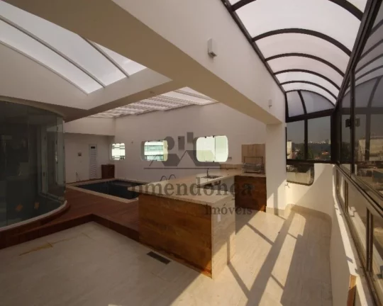 Imagem Cobertura Duplex, reformada em fino acabamento, ar condicionado nas suítes e armários embutidos. 1...