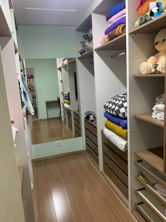 Imagem Casa de Alto Padrão com Sauna e Piscina à Venda em Tatuí - SP