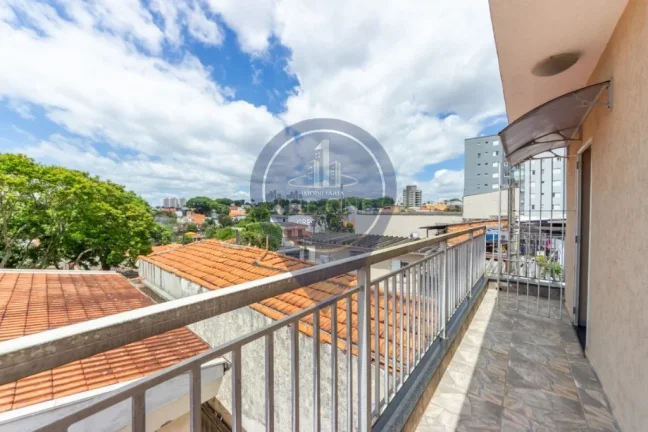 Imagem Imperdível: Casa à venda em São Paulo-SP, Vila Guarani (z Sul) com 3 quartos, 3 suítes, 2 salas, 4 banheiros e 2 vagas de garagem, 200m².