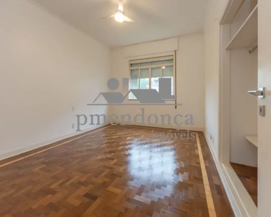 Imagem Apartamento 3 quartos, 1 suite, 1 vaga, 217 mts reformado
