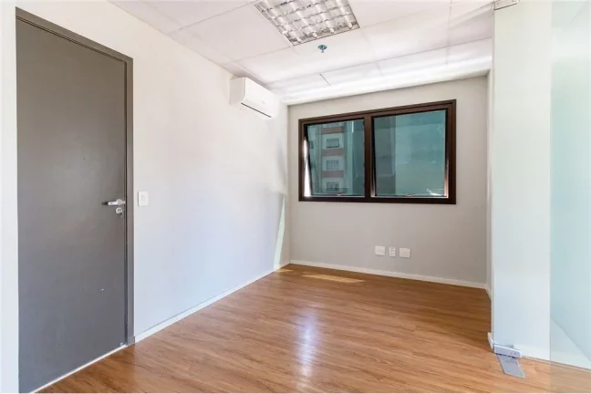 Imagem SALA COMERCIAL em São Paulo - SP, Consolação
