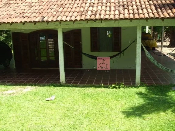 Imagem Casa para Venda em Maricá/RJ - 4 Dorm. 280 m2 Área Útil