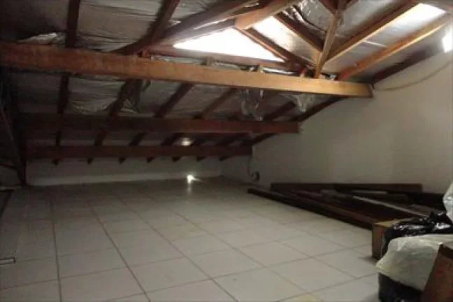 Imagem Casa para Venda por R$910.000,00 com 3 dormitórios, 1 suite e 4 vagas - Jardim helena, Sao paulo / SP - Cód. 3381