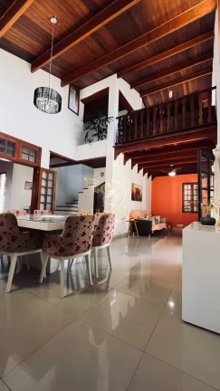 Imagem CASA DE 298 m² À VENDA NO CENTRO DE UBATUBA-SP
