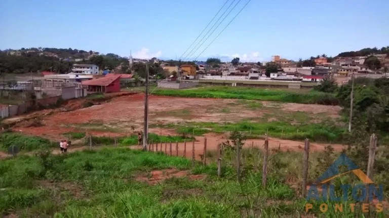 Imagem Terreno à Venda com 4.600m2 de Área em Perocão - Guarapari/ES