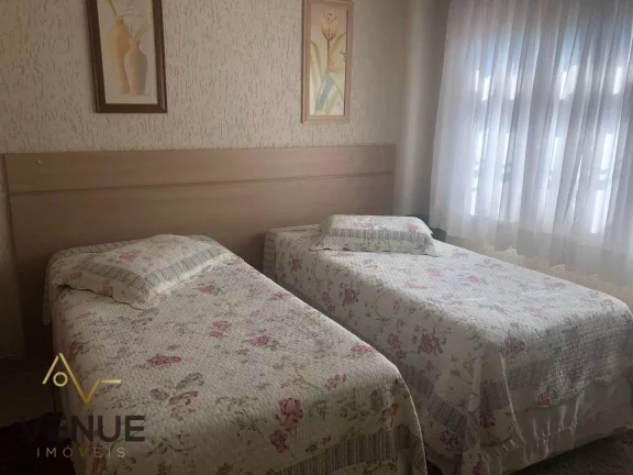 Imagem Sobrado com 5 dormitórios à venda, 300 m² por R$ 1.006.000,00 - Chácara Mafalda - São Paulo/SP