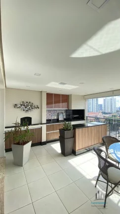 Imagem Belíssimo Apartamento de 213 metros com 4 Dormitórios sendo 2 Suítes e 3 Vagas