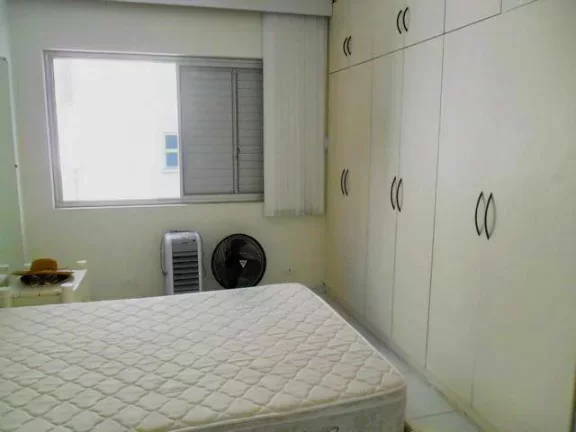 Imagem Pitangueiras - Calçadão - Vista para o mar - Totalmente reformado - Garagem - 135 m² de área útil.