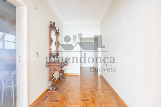 Imagem Apartamento em prédio charmoso na Rua Baronesa de Itu, 3 quartos (1 suíte) e 1 vaga.