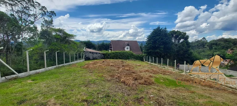 Imagem Lote com 1100m² no Alto Capivari!
