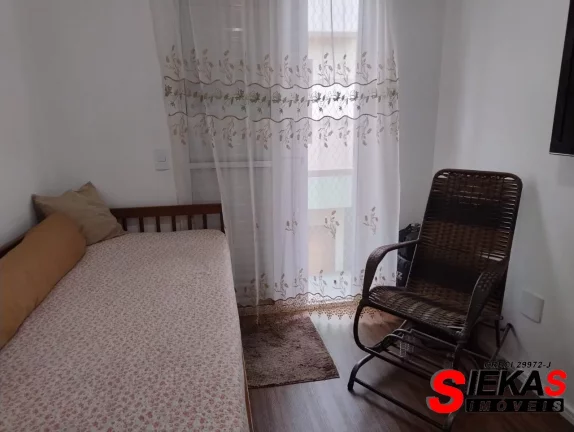 Imagem Imperdível casa à venda na Vila Ré, São Paulo-SP: 3 quartos, 1 suíte, 1 sala, 2 banheiros, 2 vagas, 70m²!