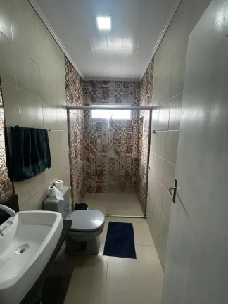 Imagem Casa de 3 Quartos 100 metros de área construída e 300 metros de terreno com Jacuzzi