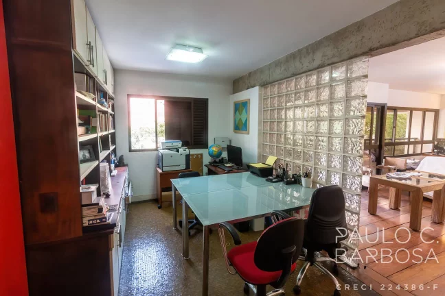 Imagem Itaim Bibi Locação - 3 Suítes - 2 Vagas - 190m²
