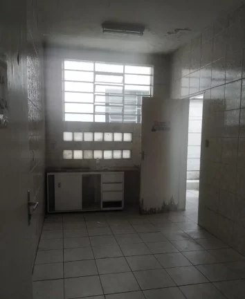 Imagem Prédio Comercial à Venda no Centro de Santo André-SP: 2 Salas, 3 Banheiros, 780m² de Área!