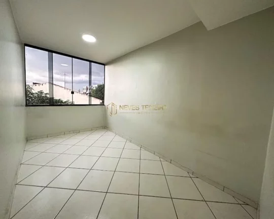 Imagem QI 10 COM 2 QUARTOS E VAGA DE GARAGEM!!!
