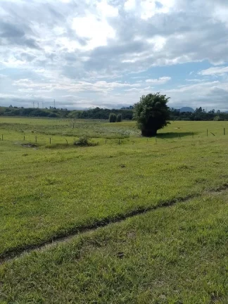 Imagem Propriedade no Rodovia Mario Covas no município de Carapebus BR101