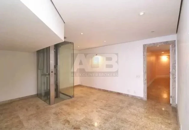 Imagem Cobertura à venda na Atlântica, 4quartos, 3vagas, 653m2, Frontal Mar.