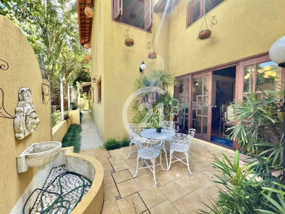 Imagem Casa à venda no condomínio Fazendinha, Granja Viana