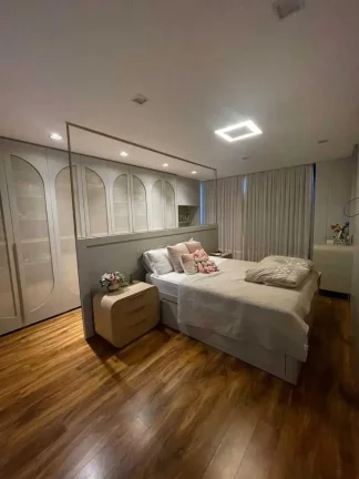 Casa em hangar com 3 suítes e 2 vagas de garagem entre Itajaí e Brusque.