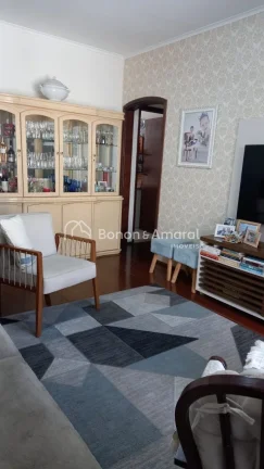 Imagem Apartamento à venda em localização privilegiada, próximo à Lagoa do Taquaral e a uma ampla rede...