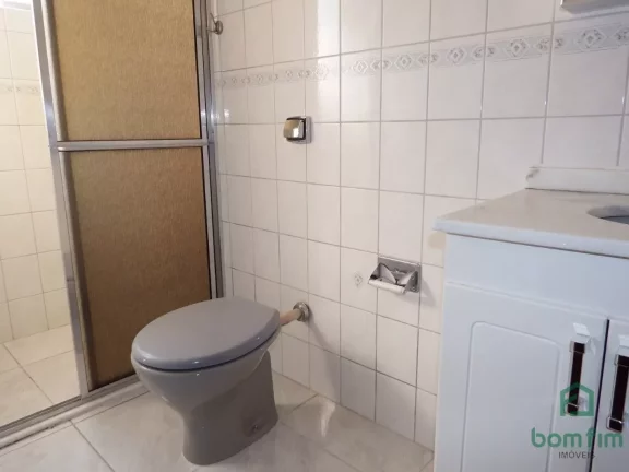 Imagem Casa de 3 dorm. para locação no bairro Glória, Porto Alegre/RS. - CA2740