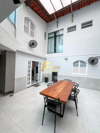 Imagem EXCELENTE OPORTUDADE CASA DUPLEX DE 05 QUARTOS E UMA SUÍTE MASTER NO BAIRRO REPÚBLICA EM VITÓRIA/ES!